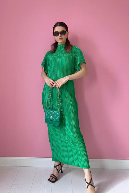 Pleated Comfort Dress - Green