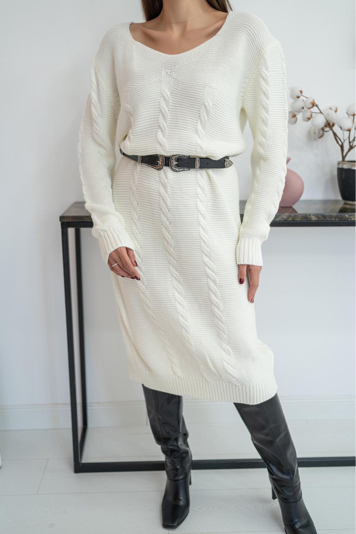 Belted Knitwear Dress - White