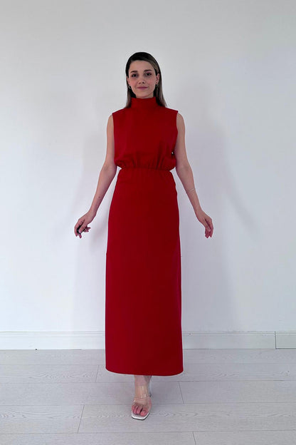 Ärmelloses klassisches Kleid – Rot