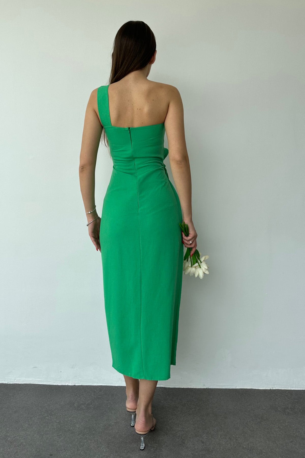 One-Shoulder-Taillen-Schnürkleid – Grün