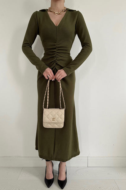 Plissiertes Strickkleid – Khaki