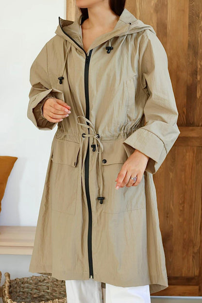 Trenchcoat mit Riemendetail – Beige