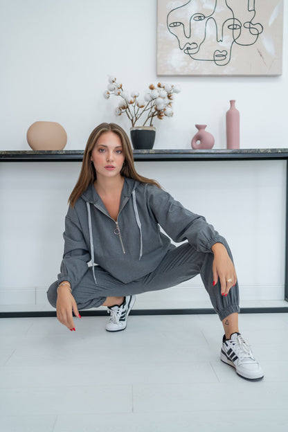 Sweat and Pants Tracksuit Set - Gray