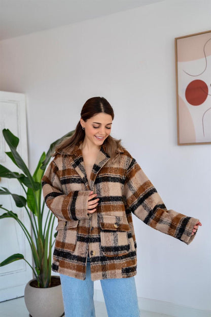 Buttoned Plaid Women's Coat - Brown