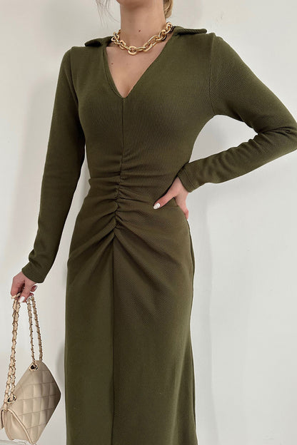 Plissiertes Strickkleid – Khaki